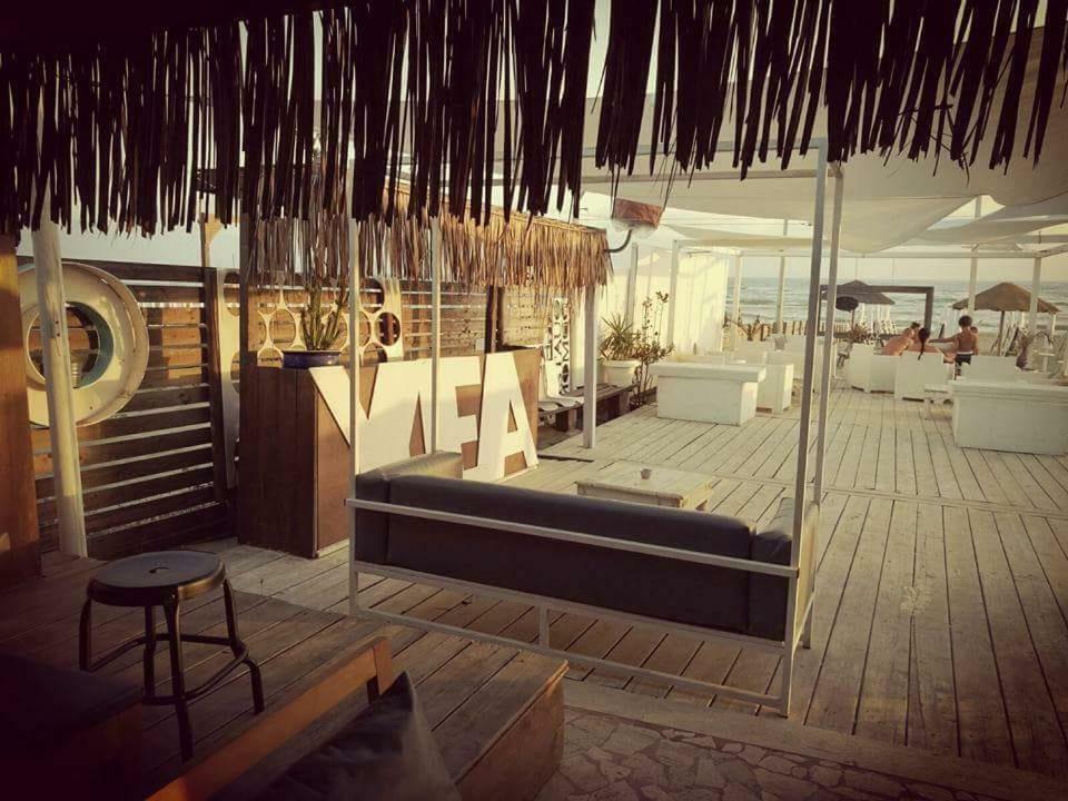 L'Oasi Di Ambra Hotel Ardea Ngoại thất bức ảnh